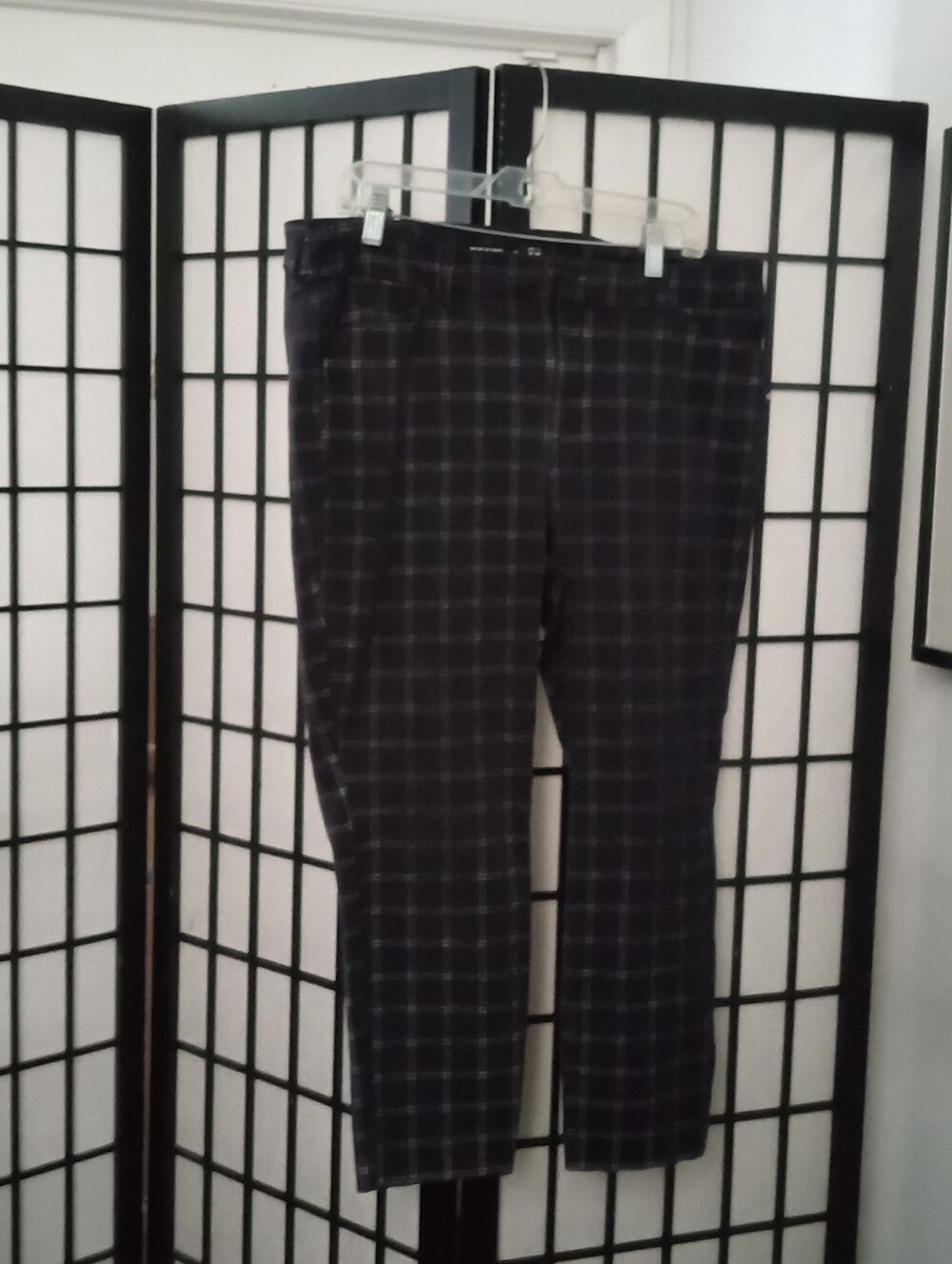 Old Navy Black Plaid Dress Pants